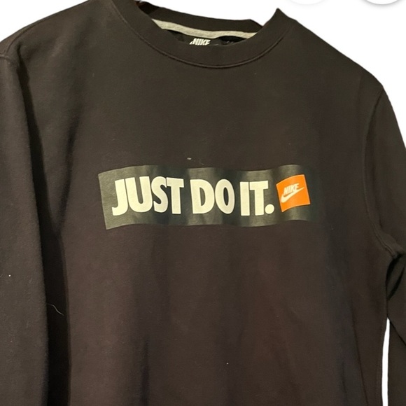 Nike Just Do It NEW Age Modern Black Box Logo Sz M Pullover Crewneck Sweatshirt - Picture 4 of 9